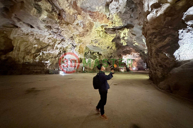 ​3D MASTER 3D scan of Ha Long Bay cave - Preserving heritage with Creaform and Lidar technology