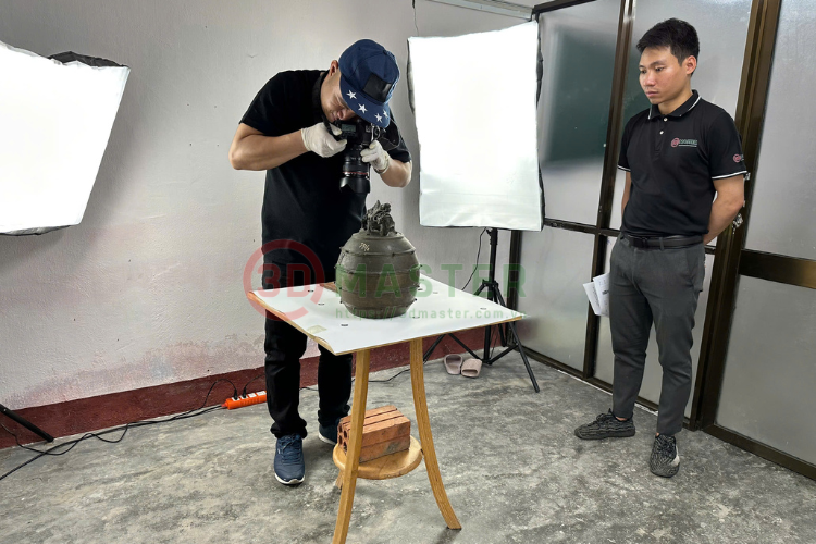 ​3D Digitization of Artifacts Using Photogrammetry