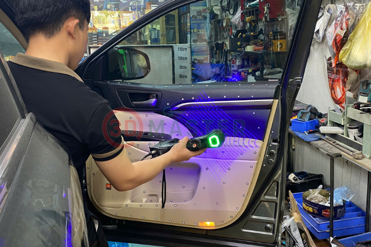 ​3D MASTER 3D SCAN & REVERSE ENGINEERING OF CAR INTERIORS