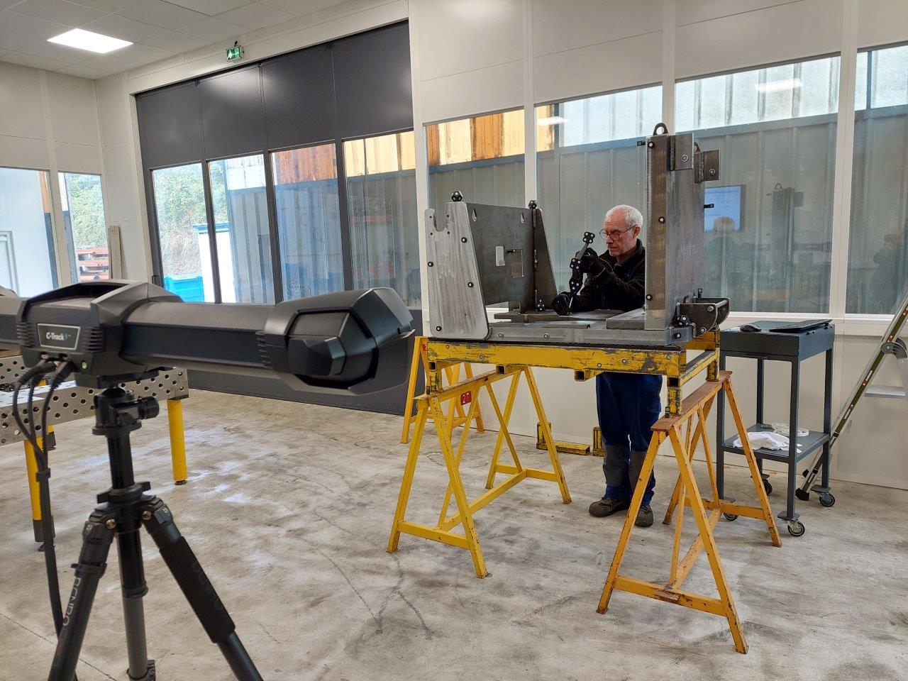 Khai thác tiềm năng thị trường mới trong ngành gia công kim loại với HandyPROBE