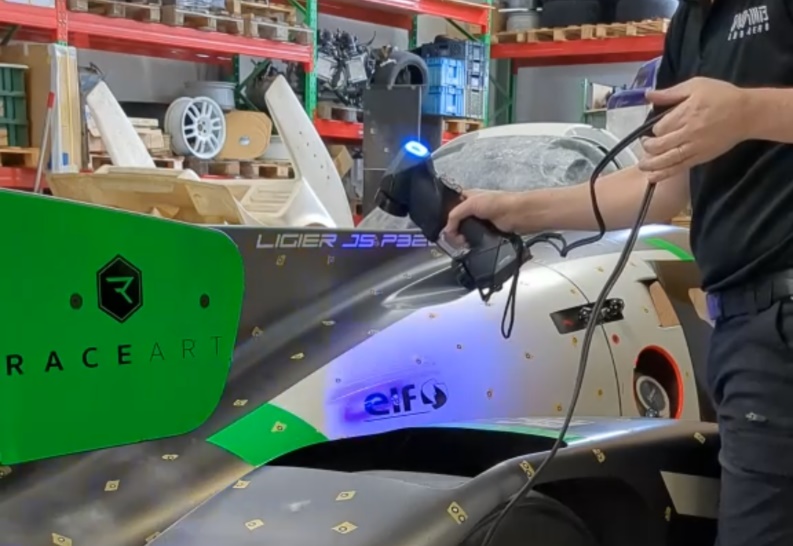 Khôi phục khả năng kiểm soát đo lường 3D trong khí động học thể thao đua xe