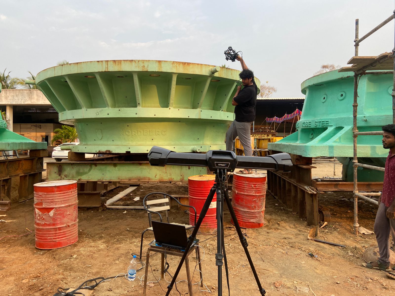 Scan 3D được cả những thứ tưởng chừng không thể scan: Đo 3D thiết bị khai thác mỏ khổng lồ