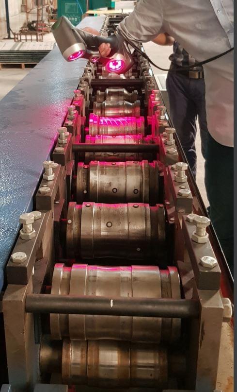 Accurate 3D scan of 25 pairs of steel plate stamping industry,