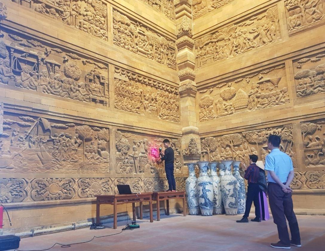 Digitizing 3D reliefs of Tam Chuc Pagoda,